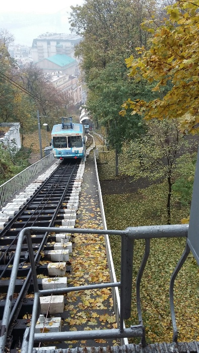 Наш фунікулер не має зупинок